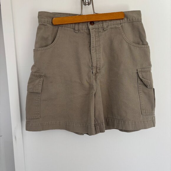 Vintage Blue Bay Cargo Shorts Beige size 29-30 W - Picture 2 of 5